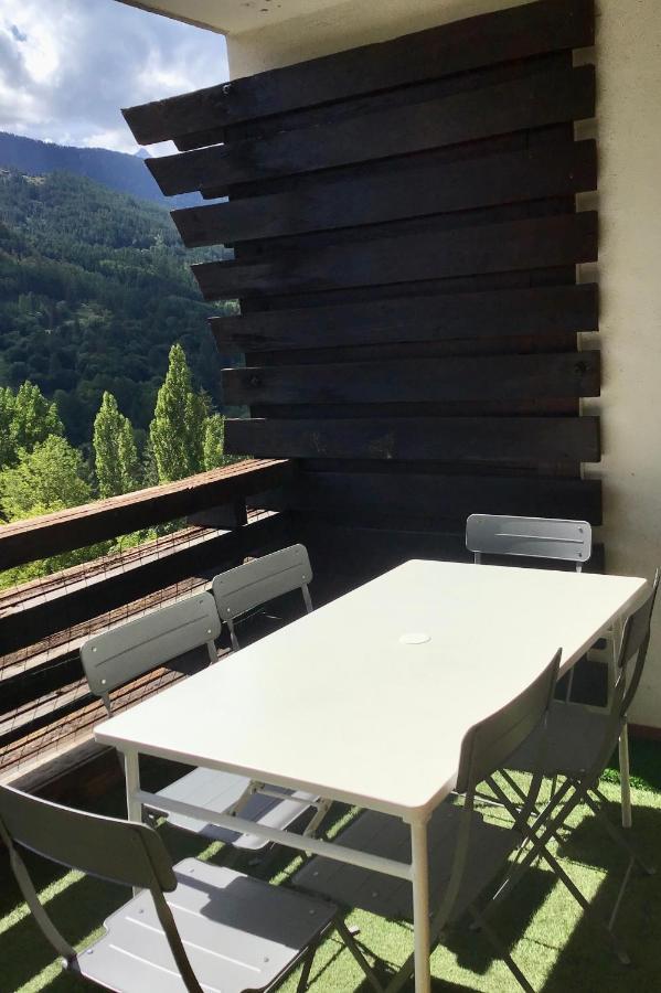 Le Flocon - 6 Personnes Apartment Saint-Chaffrey Luaran gambar